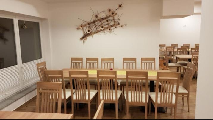 Hotel And Restaurant Ana Hrib-Loski Potok Bagian luar foto