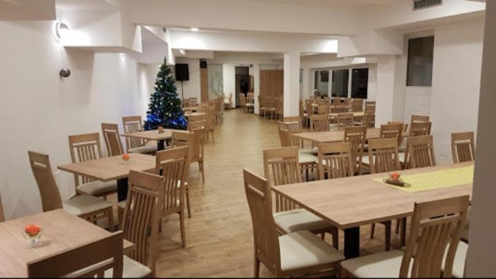 Hotel And Restaurant Ana Hrib-Loski Potok Bagian luar foto